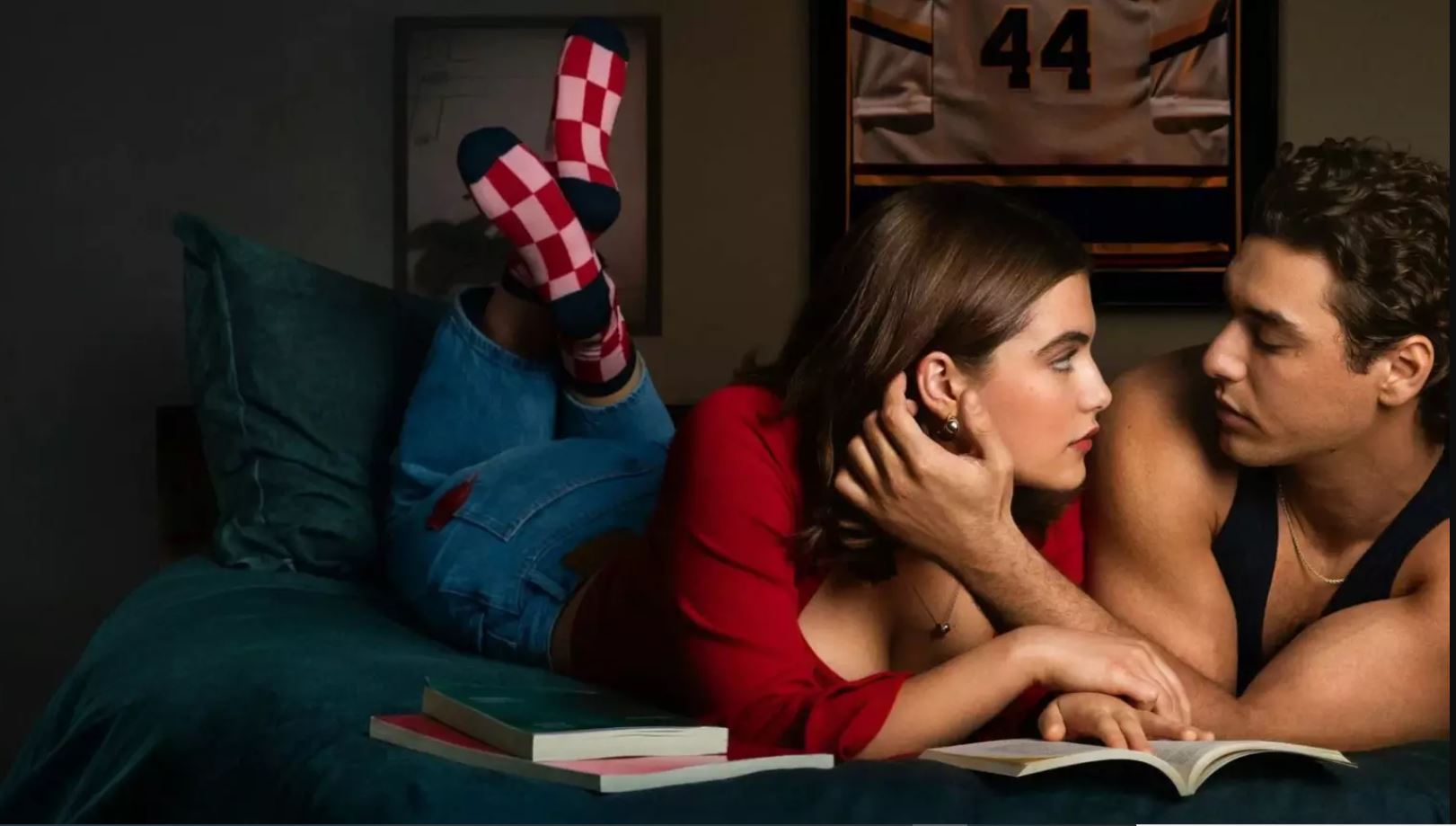 مسلسل Off Campus الموسم الاول الحلقة 7 مترجمة