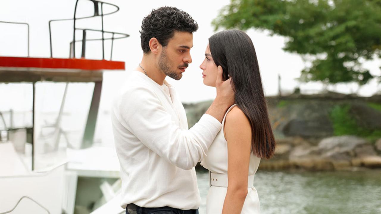 مسلسل عيناك كالبحر الاسود الحلقة 8 الثامنة مترجمة